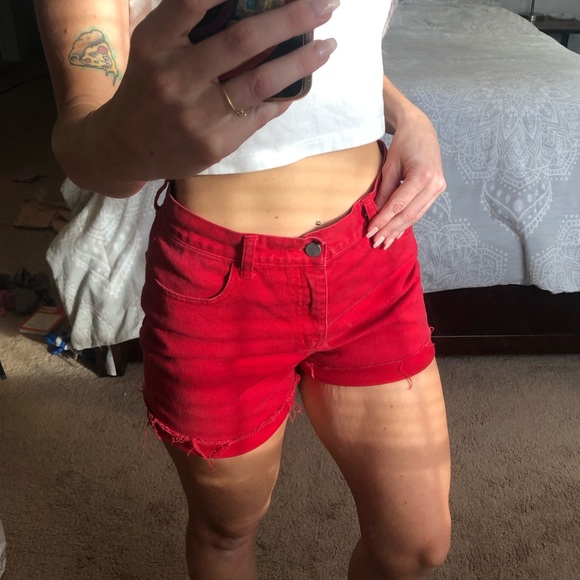 New York and Co Rare Vintage High Waisted Cutoffs - Picture 1 of 6
